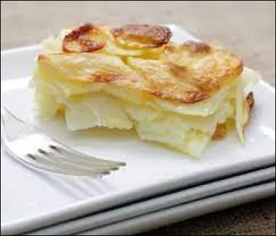 C'est un gratin de pommes de terre et avec du lait ou de la crème liquide. Quel est son nom ?