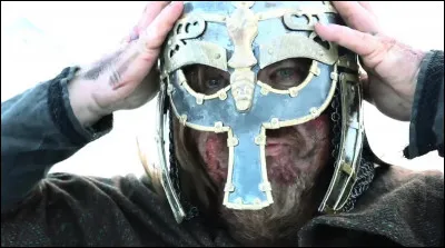 Complétez : 
"Höldum nú á feigðarinnar..."