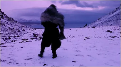 Complétez : 
"Finn ég þig á sjó og..."