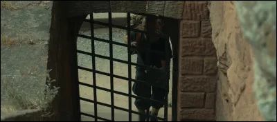 Complétez : 
"Wie Trommeln in der..."