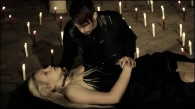 Complétez : 
"Gern warst du mir zu..."