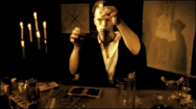 Complétez : 
"Aus deinem Blut..."