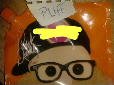 En fait, c'est écrit dessous !