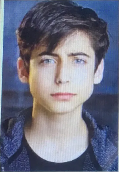 Quel métier a-t-il exercé avant de retrouver toute sa famille ?