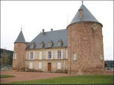 Nous partons maintenant en Bourgogne-Franche-Comt&eacute;, &agrave; la d&eacute;couverte du ch&acirc;teau de Chauffailles. Ville de l'arrondissement de Charolles, elle se situe dans le d&eacute;partement ...