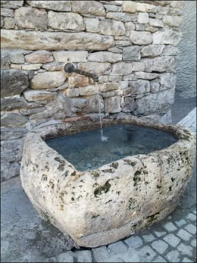 Quel était le principal symbole de la fontaine de Jouvence ?