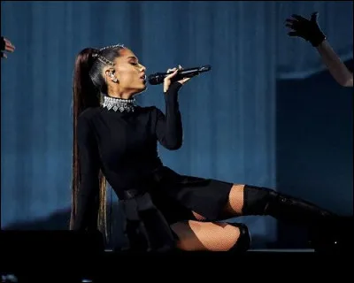 Comment s'appelle son petit ami ?