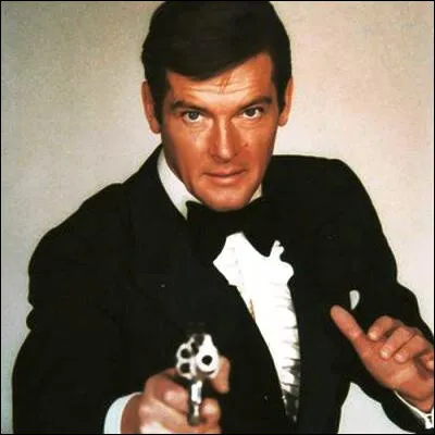 Dans quel film de la saga James Bond, dont le g&eacute;n&eacute;rique est chant&eacute; par Shirley Bassey, Roger Moore affronte-t-il Michael Lonsdale ?