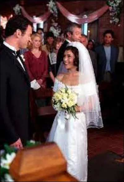 Durant quelle saison se marie-t-elle avec Cole Turner ?