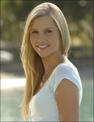 Qui est cette fille ?