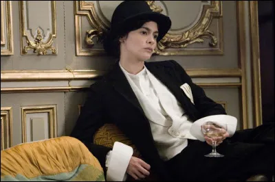 Quelle actrice incarne Coco Chanel dans le film "Coco avant Chanel" en 2009 ?