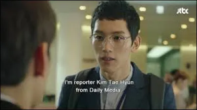 Où le tueur réussit-il à enlever Bong Soon et lui mettre une bombe ?