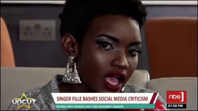 Un gars me dit "t'es trop moche" :