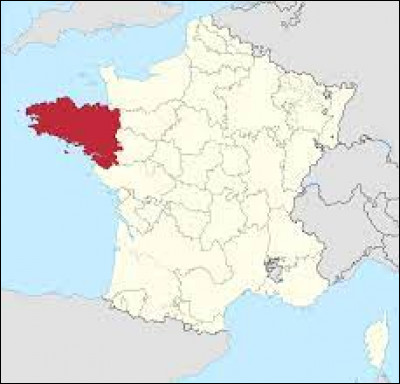 Quelle est la région en rouge ? Cette région a pour capitale Rennes.