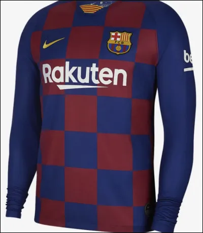 Pour rendre hommage à quel joueur Griezmann joue-t-il en manche longue ?