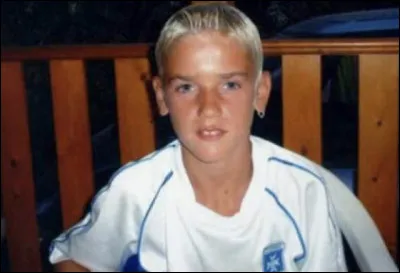 Durant sa jeunesse, Griezmann a été rejeté par de nombreux clubs français, pour quelle raison ?