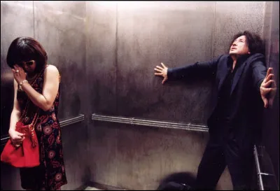 Dans ce film, un homme s&eacute;questr&eacute; depuis 15 ans est lib&eacute;r&eacute; et cherche des r&eacute;ponses &agrave; ses questions. Quel est ce film ?