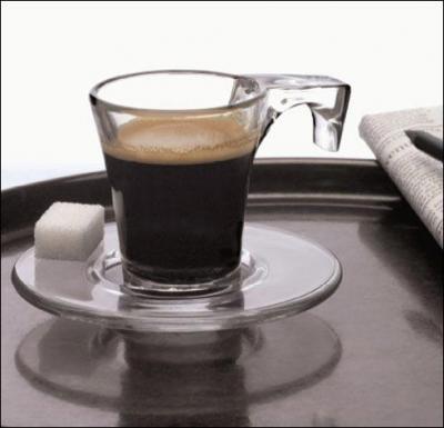 Un expresso est plus riche en cafine qu'un caf allong :