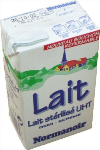 Le lait longue conservation contient des conservateurs :