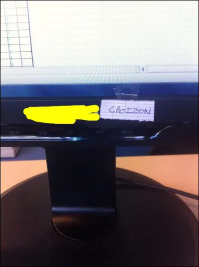 Un écran mais pas de fumée !
(Quelle est cette marque mystère ?)