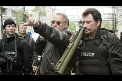 En 2005, Yves Rénier fait appel à son ami Johnny Hallyday, pour un épisode de la série. Lequel ?