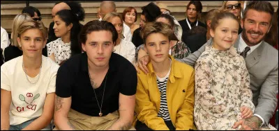 Combien a-t-elle de fr&egrave;res et s&oelig;urs ?