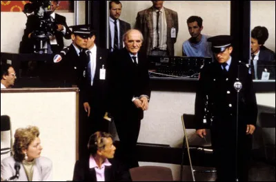 Procès de Klaus Barbie / La population de la terre franchit le cap des 5 milliards d'habitants : c'était en ...