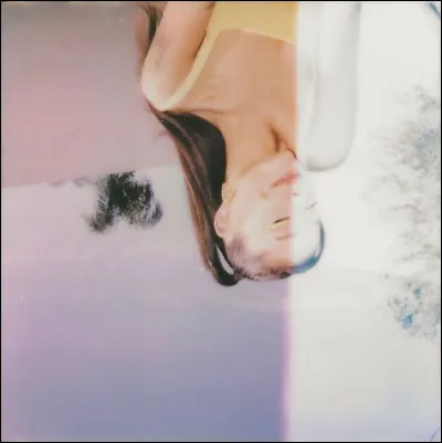 Quelle est la traduction du titre "Someone Like U" ?