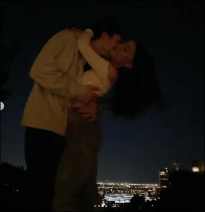 Quelle est la traduction du titre "Sweetener" ?