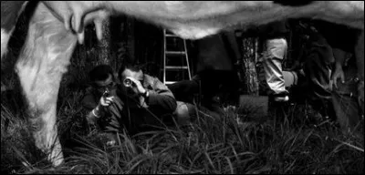 Rétro > Dans quel film entend-on le "Pop ! Pschhhhiiit !" d'une crevaison de cycliste, bruitée par un célèbre acteur ?