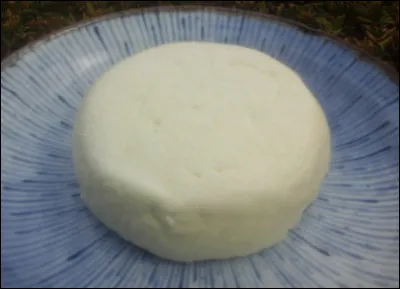Quel est ce fromage au lait de vache, &agrave; p&acirc;te molle et &agrave; cro&ucirc;te lav&eacute;e, fabriqu&eacute; dans l'Yonne ?