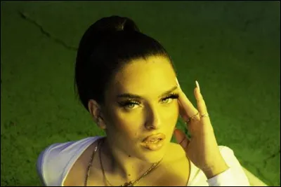 Comment dit-on "thérapeute" en anglais ?