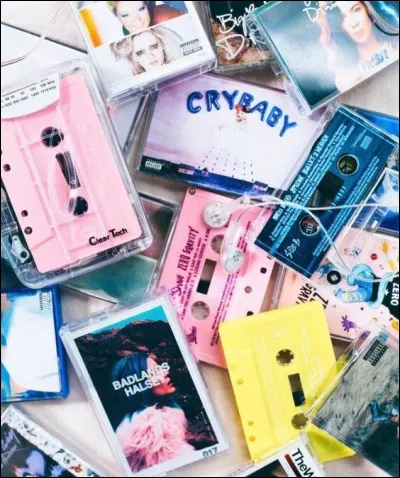 Choisis une de ces chansons.