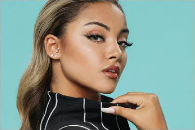 Quel est le nom de sa chaîne YouTube ?