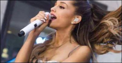 L'album qui le précède est :