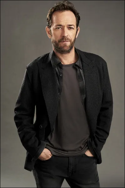 Qui est cet acteur mort et qui joue-t-il ?