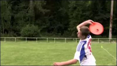 Geste technique : comment s'appelle le geste qui me permet d'envoyer le frisbee au dessus de la tête ?