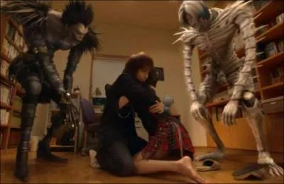 Quels sont les sentiments de Light envers Misa ?