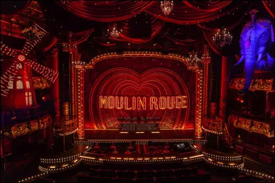 Il y a un spectacle de fin d'année, tu t'occupes :