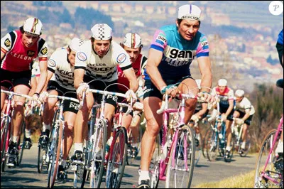 En 1974, Eddy Merckx remporte son 5e Tour de France en 5 participations. Quel coureur français termine à la deuxième place ?