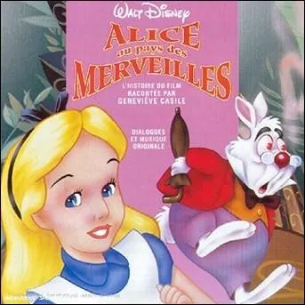 Alice se met  la poursuite d'un :