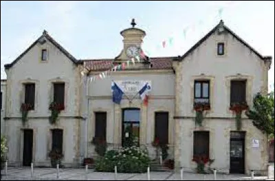 Retour en Nouvelle-Aquitaine, à Castelculier. Ville de l'agglomération Agenaise, elle se situe dans le département ...