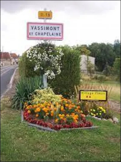 Petit village de 64 habitants, dans la Communauté d'agglomération de Châlons-en-Champagne, Vassimont-et-Chapelaine se situe en région ...