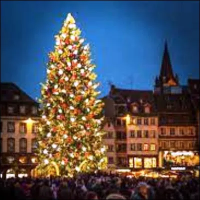 Quel &eacute;v&eacute;nement biblique est c&eacute;l&eacute;br&eacute; par la f&ecirc;te de No&euml;l ?