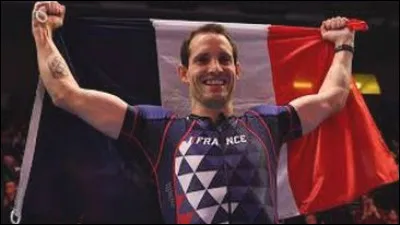 Dans quelle discipline se distingue cet athlète recordman du monde à Londres en 2012 ?