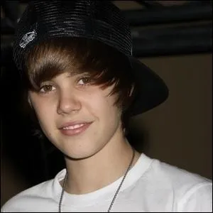 Quel single de Justin parle de son premier amour ?