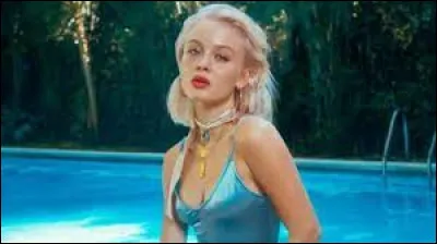 Quelle est la nationalité de la chanteuse Zara Larsson ?