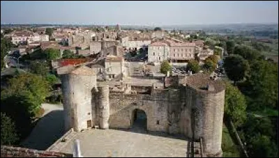 Commune Lot-et-Garonnaise, Duras se situe en région ...