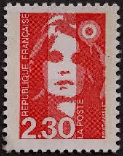 Cette Marianne de 1990 est une première en France. Pourquoi ?