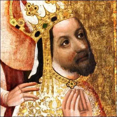 Quel pont de Prague, datant du XIVe siècle, doit son nom à un empereur du Saint-Empire romain germanique ?